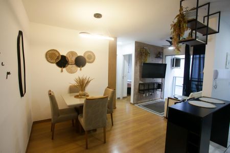 Sala de apartamento para alugar com 2 quartos, 50m² em Pechincha, Rio de Janeiro