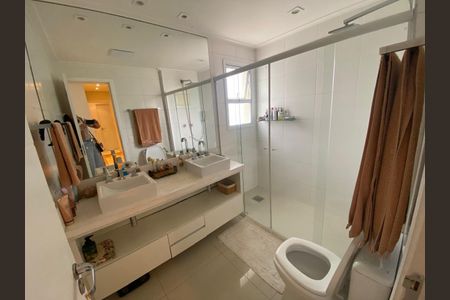 Apartamento à venda com 3 quartos, 202m² em Centro Empresarial Tamboré, Santana de Parnaíba