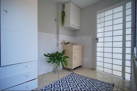 Casa à venda com 388m², 4 quartos e 4 vagasÁrea de Serviço