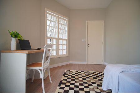 Casa à venda com 388m², 4 quartos e 4 vagasQuarto 2