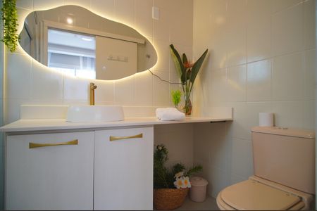 Casa à venda com 388m², 4 quartos e 4 vagasBanheiro da Suíte