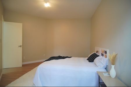 Casa à venda com 388m², 4 quartos e 4 vagasQuarto 1