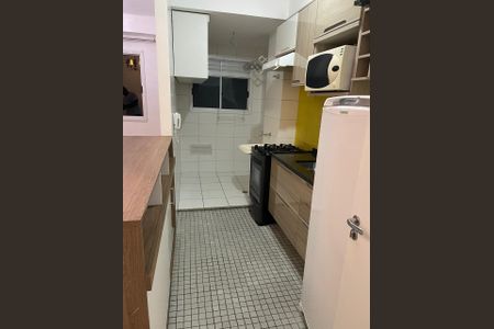 Cozinha de apartamento à venda com 2 quartos, 51m² em Jardim Sao Pedro, Barueri