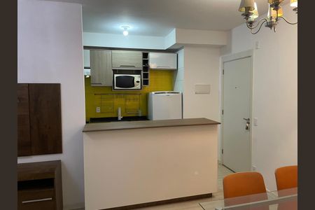 Cozinha de apartamento à venda com 2 quartos, 51m² em Jardim Sao Pedro, Barueri