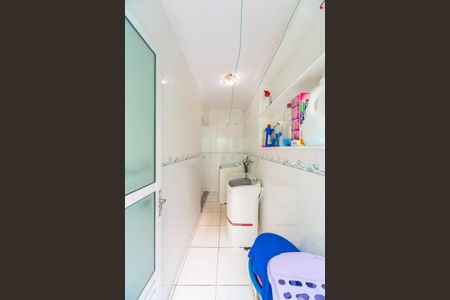 Casa à venda com 150m², 2 quartos e 5 vagas Casa à venda com 150m², 2 quartos e 5 vagasÁrea de Serviço