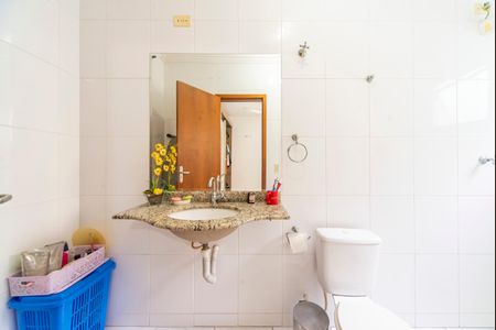 Casa à venda com 150m², 2 quartos e 5 vagas Casa à venda com 150m², 2 quartos e 5 vagasBanheiro do Quarto 1