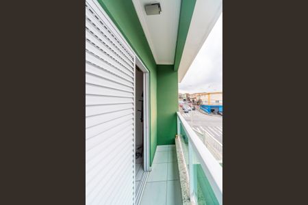 Casa à venda com 150m², 2 quartos e 5 vagas Casa à venda com 150m², 2 quartos e 5 vagasVaranda do Quarto 2