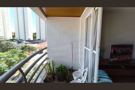 Apartamento à venda com 87m², 3 quartos e 3 vagasVaranda