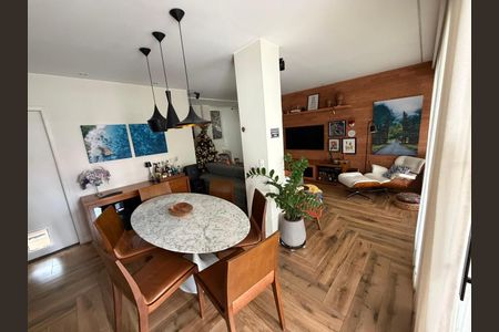 Casa à venda com 123m², 3 quartos e 2 vagasSala