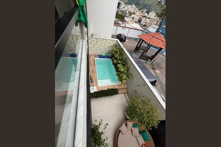Casa à venda com 123m², 3 quartos e 2 vagasVista da sacada