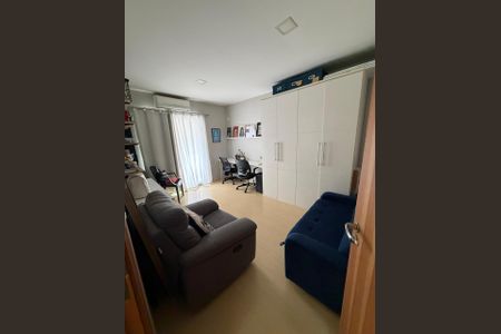 Casa à venda com 123m², 3 quartos e 2 vagasQuarto