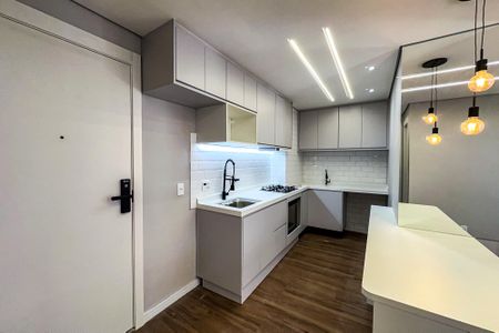 Apartamento à venda com 37m², 2 quartos e sem vagaCozinha e Área de Serviço