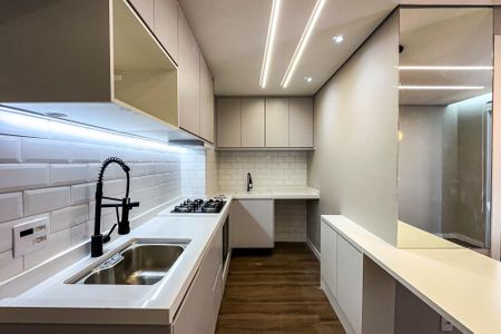 Apartamento à venda com 37m², 2 quartos e sem vagaCozinha e Área de Serviço