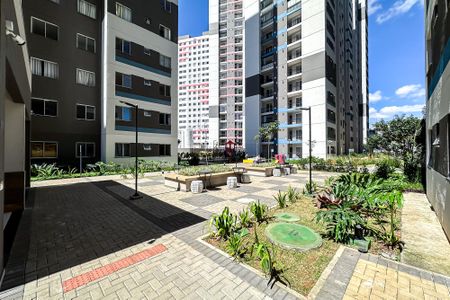 Apartamento à venda com 37m², 2 quartos e sem vagaÁrea comum