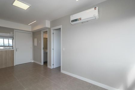 Sala de apartamento para alugar com 1 quarto, 45m² em Passo D’areia, Porto Alegre