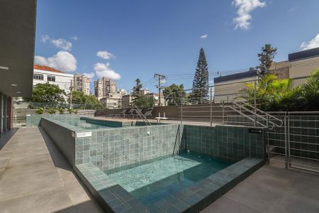 Apartamento para alugar com 45m², 1 quarto e 1 vagaÁrea comum - Piscina