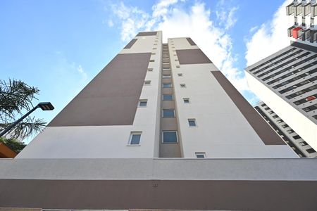 Apartamento à venda com 30m², 1 quarto e sem vaga Apartamento à venda com 30m², 1 quarto e sem vagaFachada