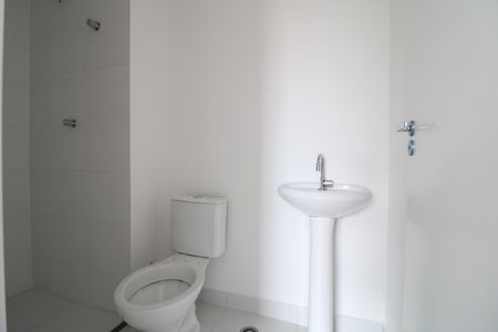 Banheiro da suíte de apartamento para alugar com 1 quarto, 30m² em Planalto Paulista, São Paulo