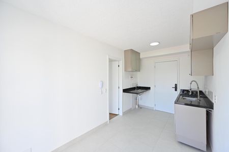 Apartamento à venda com 30m², 1 quarto e sem vaga Apartamento à venda com 30m², 1 quarto e sem vagaSala