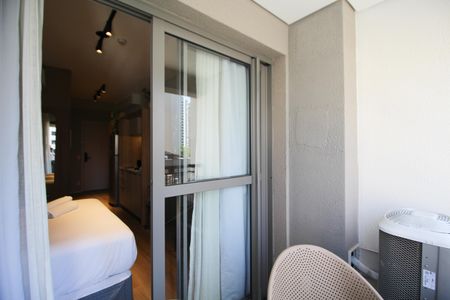 Studio à venda com 28m², 1 quarto e sem vaga