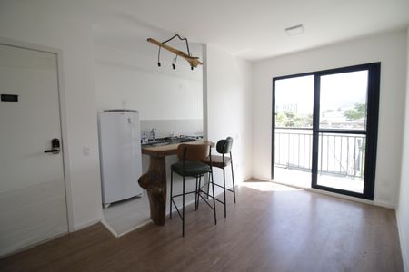 Sala de apartamento à venda com 2 quartos, 42m² em Barra Olímpica, Rio de Janeiro