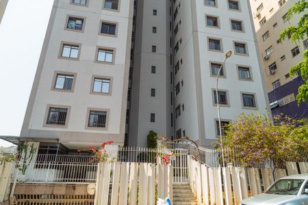 Apartamento para alugar com 59m², 2 quartos e 1 vagaFachada