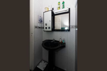 Casa à venda com 70m², 2 quartos e sem vagaBanheiro