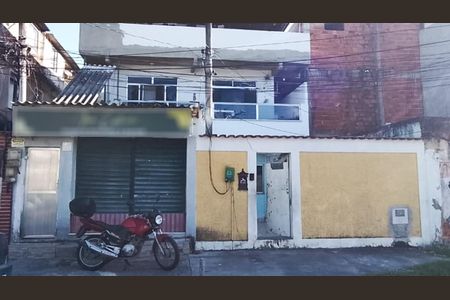 Casa à venda com 70m², 2 quartos e sem vagaFachada