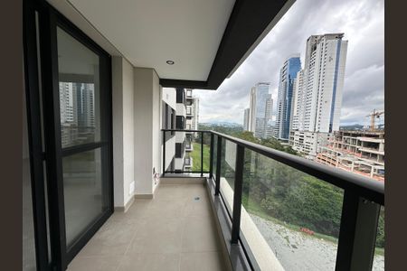 Apartamento à venda com 87m², 2 quartos e 2 vagasVaranda da Sala