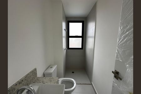 Apartamento à venda com 87m², 2 quartos e 2 vagasBanheiro da Suíte 2