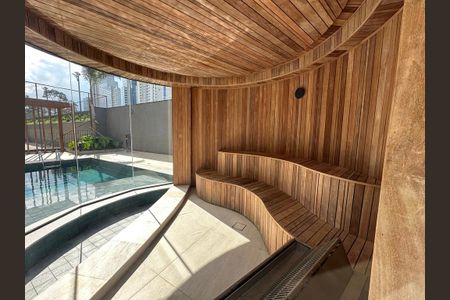 Apartamento à venda com 87m², 2 quartos e 2 vagasÁrea comum - Piscina