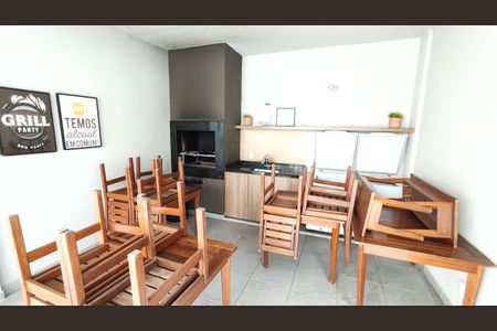 Apartamento à venda com 34m², 2 quartos e sem vagaÁrea comum - Churrasqueira