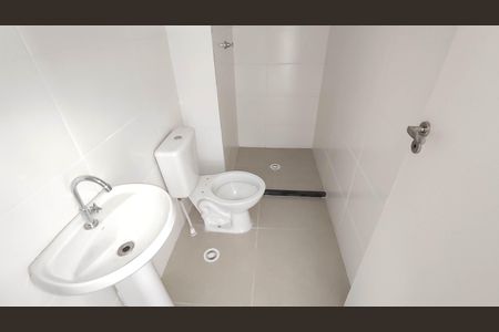 Apartamento à venda com 34m², 2 quartos e sem vagaBanheiro