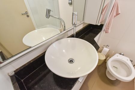 Apartamento à venda com 72m², 2 quartos e 1 vagaBanheiro