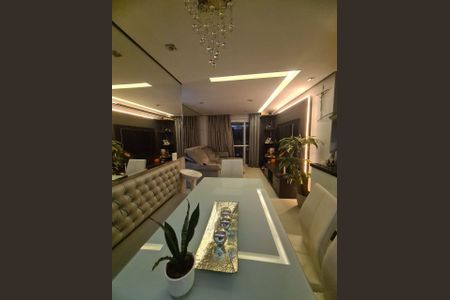 Apartamento para alugar com 70m², 3 quartos e 2 vagasSala