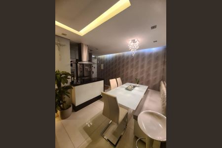 Sala de apartamento para alugar com 3 quartos, 70m² em Chácara Seis de Outubro, São Paulo