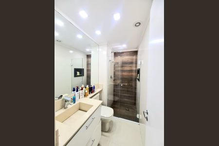 Apartamento para alugar com 70m², 3 quartos e 2 vagasBanheiro