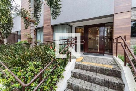 Apartamento para alugar com 53m², 2 quartos e 1 vaga Apartamento para alugar com 53m², 2 quartos e 1 vagaFachada