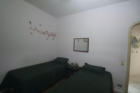 Apartamento para alugar com 85m², 2 quartos e 2 vagas Apartamento para alugar com 85m², 2 quartos e 2 vagasQuarto