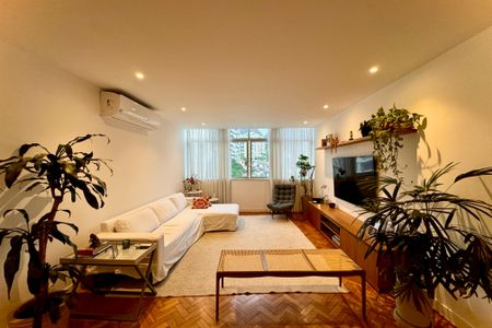 Apartamento para alugar com 3 quartos, 148m² em Laranjeiras, Rio de Janeiro