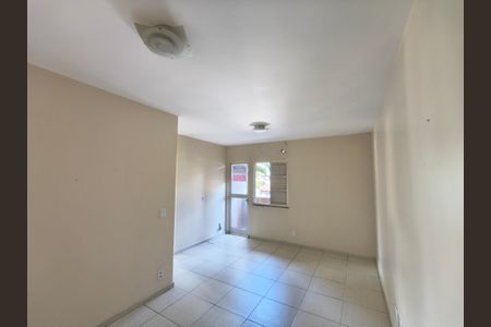 Sala de apartamento à venda com 2 quartos, 57m² em Taquara, Rio de Janeiro