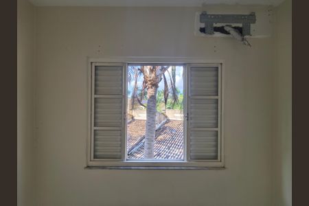 Apartamento à venda com 57m², 2 quartos e 1 vagaJanela - Quarto 1