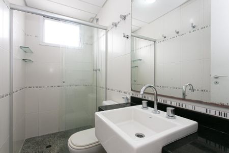 Apartamento à venda com 110m², 4 quartos e 3 vagasBanheiro da Suíte