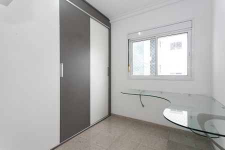 Apartamento à venda com 110m², 4 quartos e 3 vagasQuarto 1