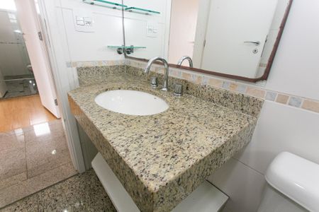 Apartamento à venda com 110m², 4 quartos e 3 vagasBanheiro