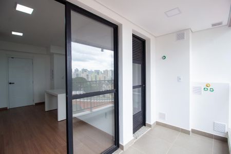 Varanda da Sala de kitnet/studio para alugar com 1 quarto, 49m² em Parque Campolim, Sorocaba