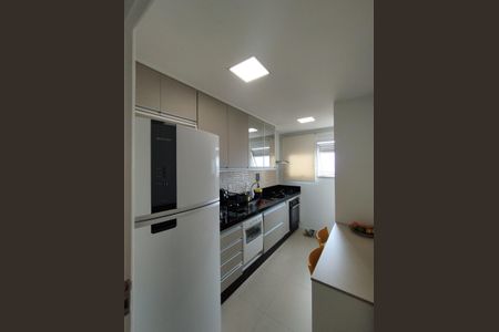 Apartamento à venda com 64m², 2 quartos e 1 vaga Apartamento à venda com 64m², 2 quartos e 1 vagaCozinha - Armários