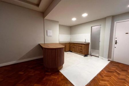 Apartamento à venda com 3 quartos, 90m² em Copacabana, Rio de Janeiro