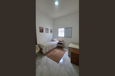 Casa de condomínio para alugar com 160m², 3 quartos e 4 vagas Casa de condomínio para alugar com 160m², 3 quartos e 4 vagasQuarto
