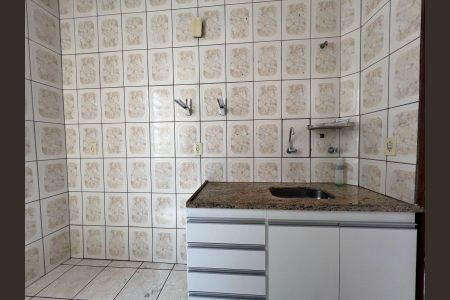 Apartamento à venda com 2 quartos, 56m² em Floramar, Belo Horizonte